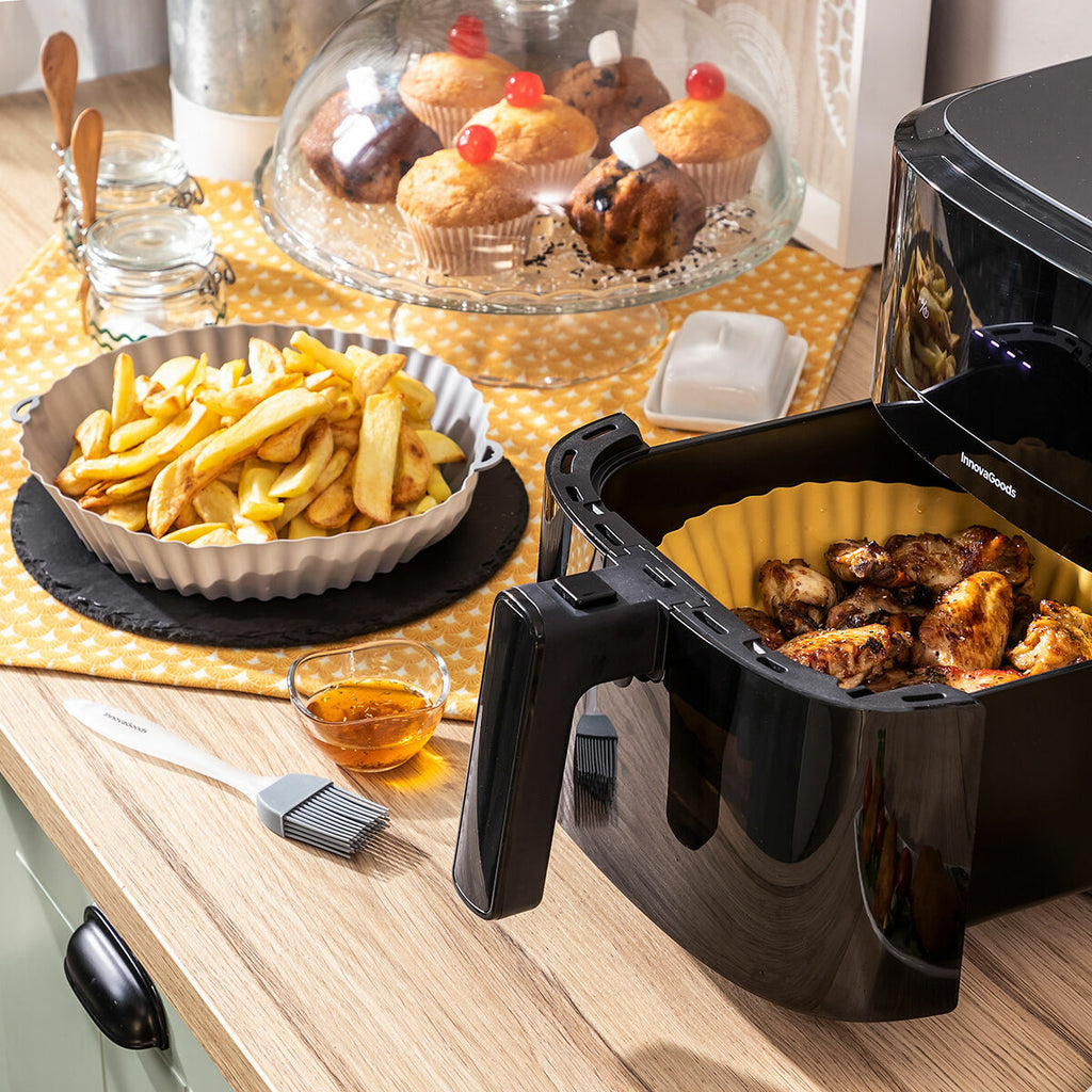 Set of 4 Silicone Baskets with Handles for Air Fryer and 2 Kitchen Brushes InnovaGoods