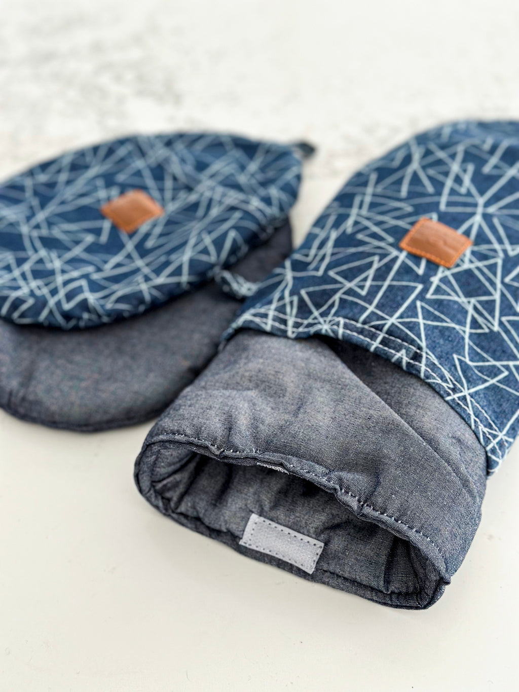 Kitchen Textile Set – Oven Mitt, Pot Holder & Hand Towels