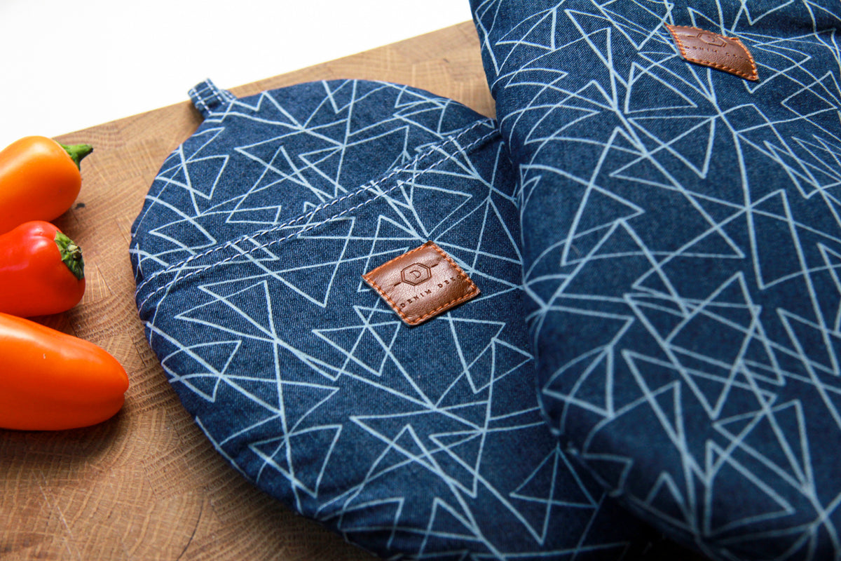 Kitchen Textile Set – Oven Mitt, Pot Holder & Hand Towels