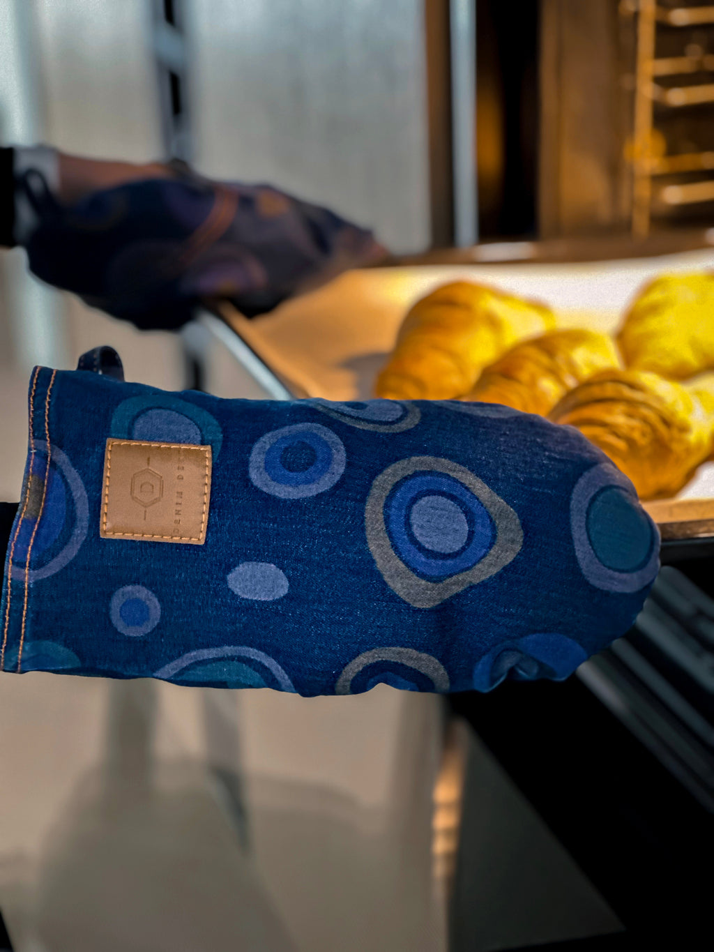 Denim Kitchen Bundle – Apron, Tray, Oven Glove & Towels