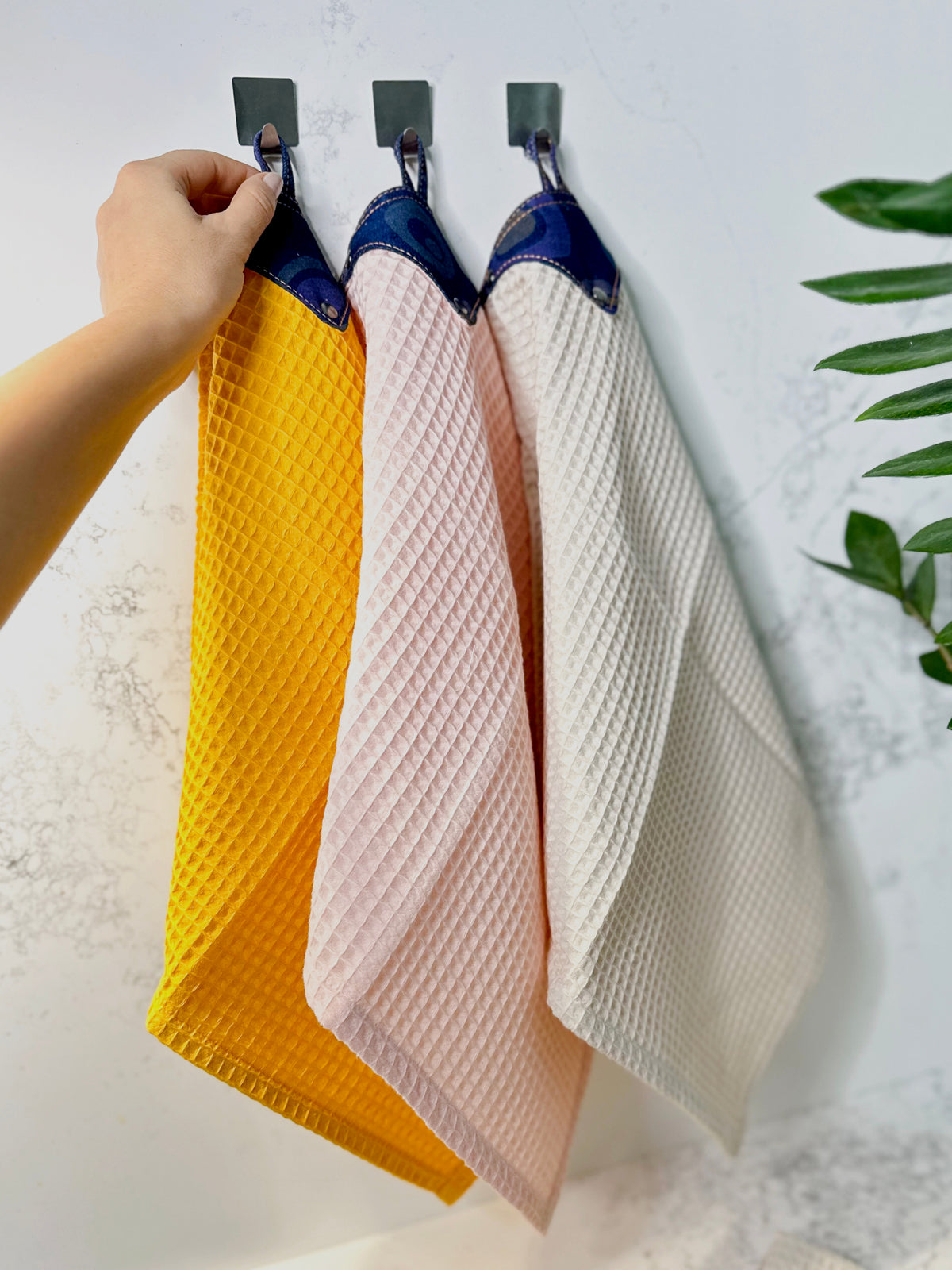 Denim Kitchen Bundle – Apron, Tray, Oven Glove & Towels