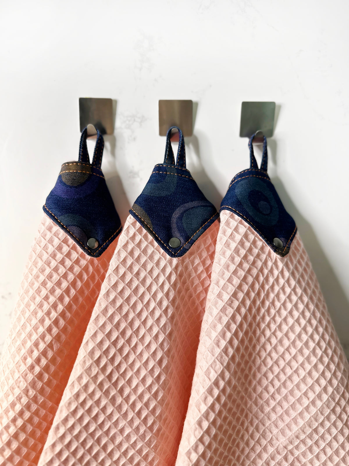 Denim Kitchen Bundle – Apron, Tray, Oven Glove & Towels